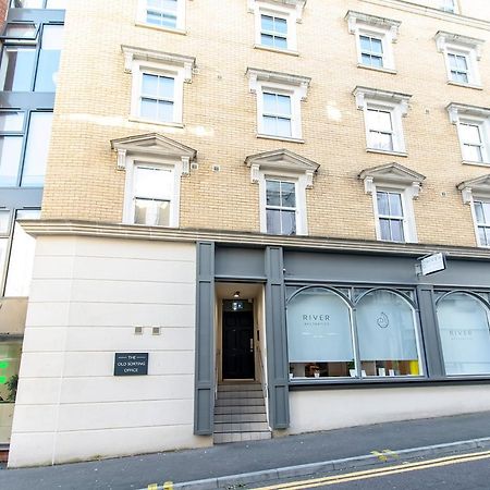 Modern 1 Bed Flat 2 Mins Walk From Restaurants Bars Clubs & Beach! Wow! Apartment Bournemouth Exterior photo